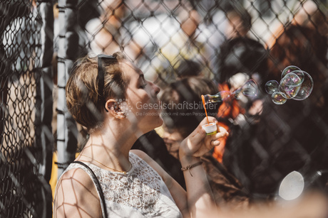 NichtMeinGesetz Protestaktion im Käfig