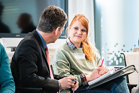 Runder Tisch zum Thema Ausbildung und Inklusion 1. Runder Tisch zu Ausbildung und Inklusion von JOBinklusive Runder Tisch zum Thema Ausbildung und Inklusion 1. Runder Tisch zu Ausbildung und Inklusion von JOBinklusive