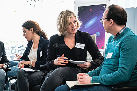 Runder Tisch zum Thema Ausbildung und Inklusion 1. Runder Tisch zu Ausbildung und Inklusion von JOBinklusive