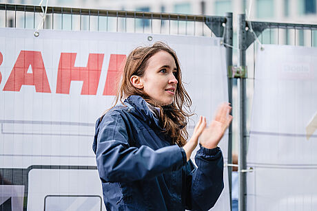 Protest- und Launchaktion des neuen Service "Entschädigung bei Barriere" im Zugverkehr