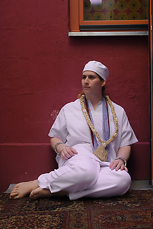 Beyond The Frame: Junge Perspektiven auf Vielfalt im Glauben