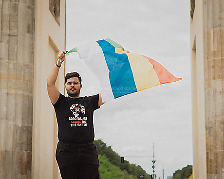 „Ich gehöre nirgendwo hin. Ich gehöre nach innen.“